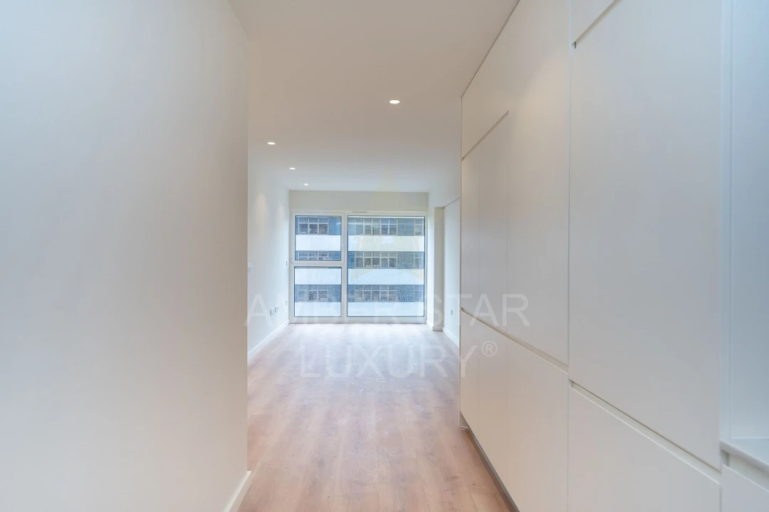 Apartamento T1 para Arrendamento em Cedofeita, Santo Ildefonso, Sé, Miragaia, São Nicolau e Vitória Foto 7