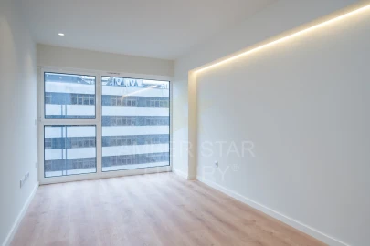 Apartamento T1 para Arrendamento em Cedofeita, Santo Ildefonso, Sé, Miragaia, São Nicolau e Vitória