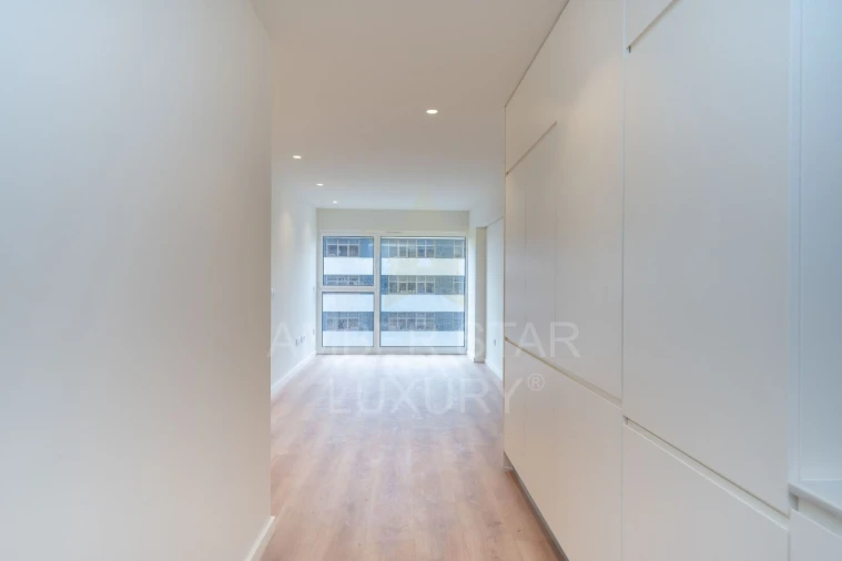 Apartamento T1 para Arrendamento em Cedofeita, Santo Ildefonso, Sé, Miragaia, São Nicolau e Vitória Foto 7