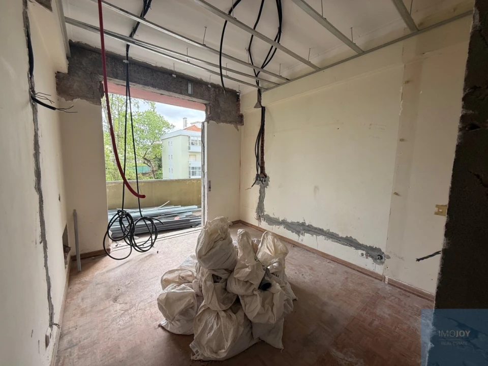 Apartamento T3 para Venda em Benfica Foto 9