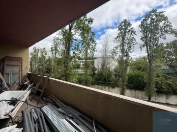 Apartamento T3 para Venda em Benfica