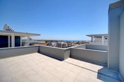 Apartamento T3 para Venda em Carcavelos e Parede