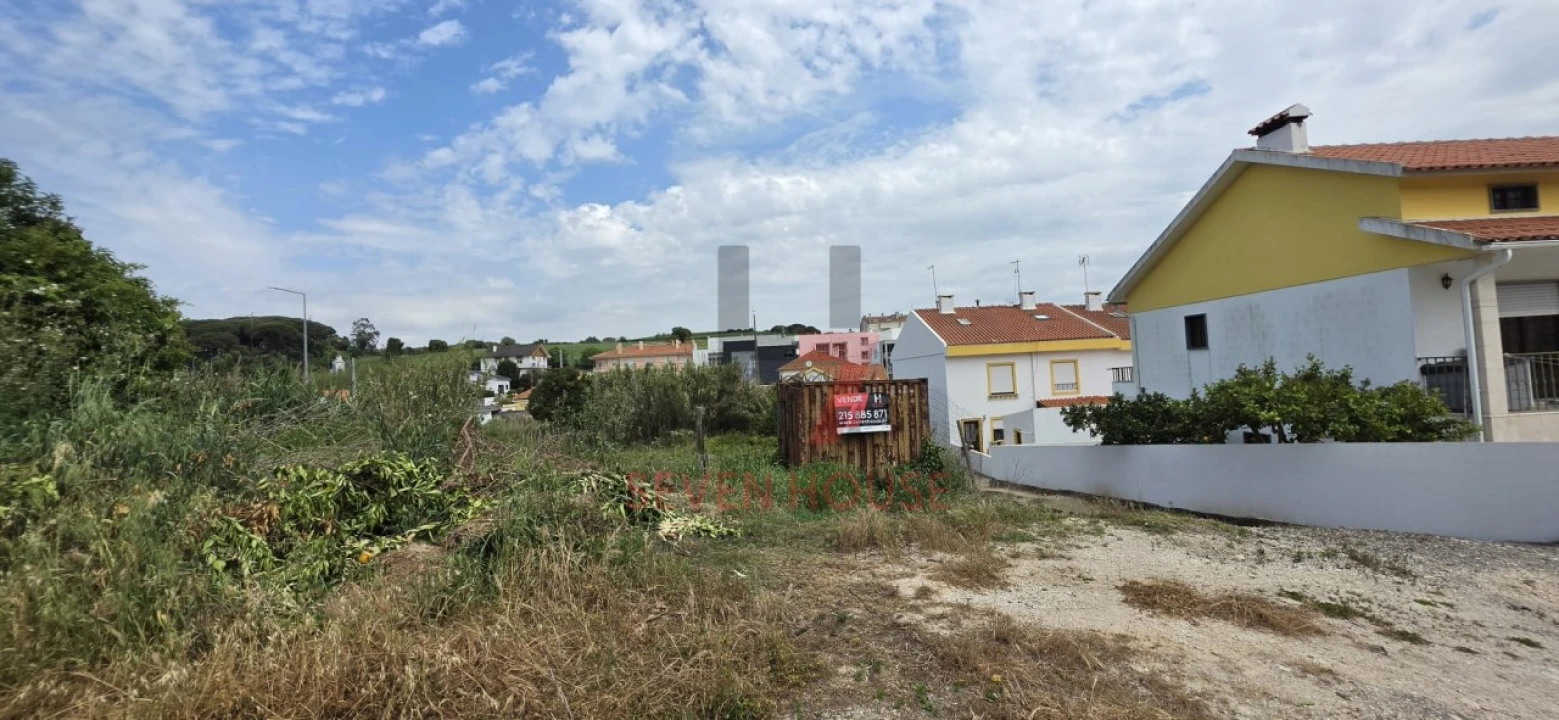 Terreno para Venda em Aldeia Galega da Merceana e Aldeia Gavinha Foto 1