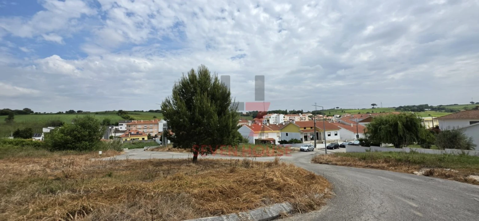 Terreno para Venda em Aldeia Galega da Merceana e Aldeia Gavinha Foto 3