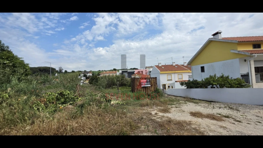 Terreno para Venda em Aldeia Galega da Merceana e Aldeia Gavinha