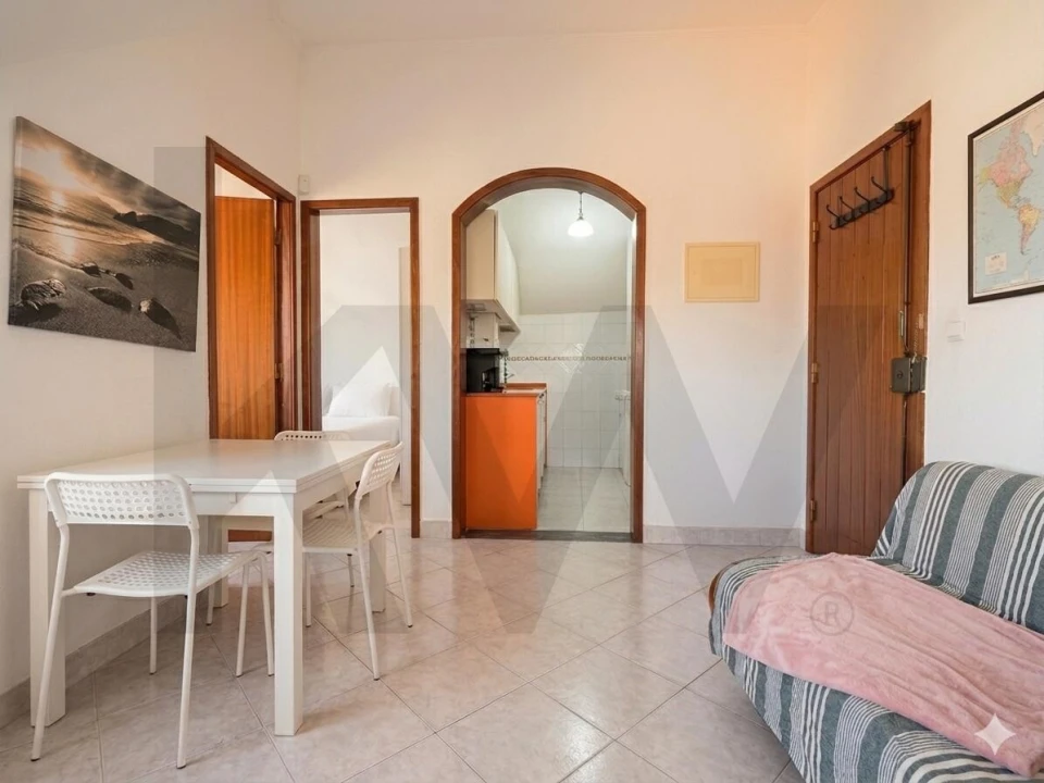Apartamento T2 para Venda em Misericórdia Foto 1