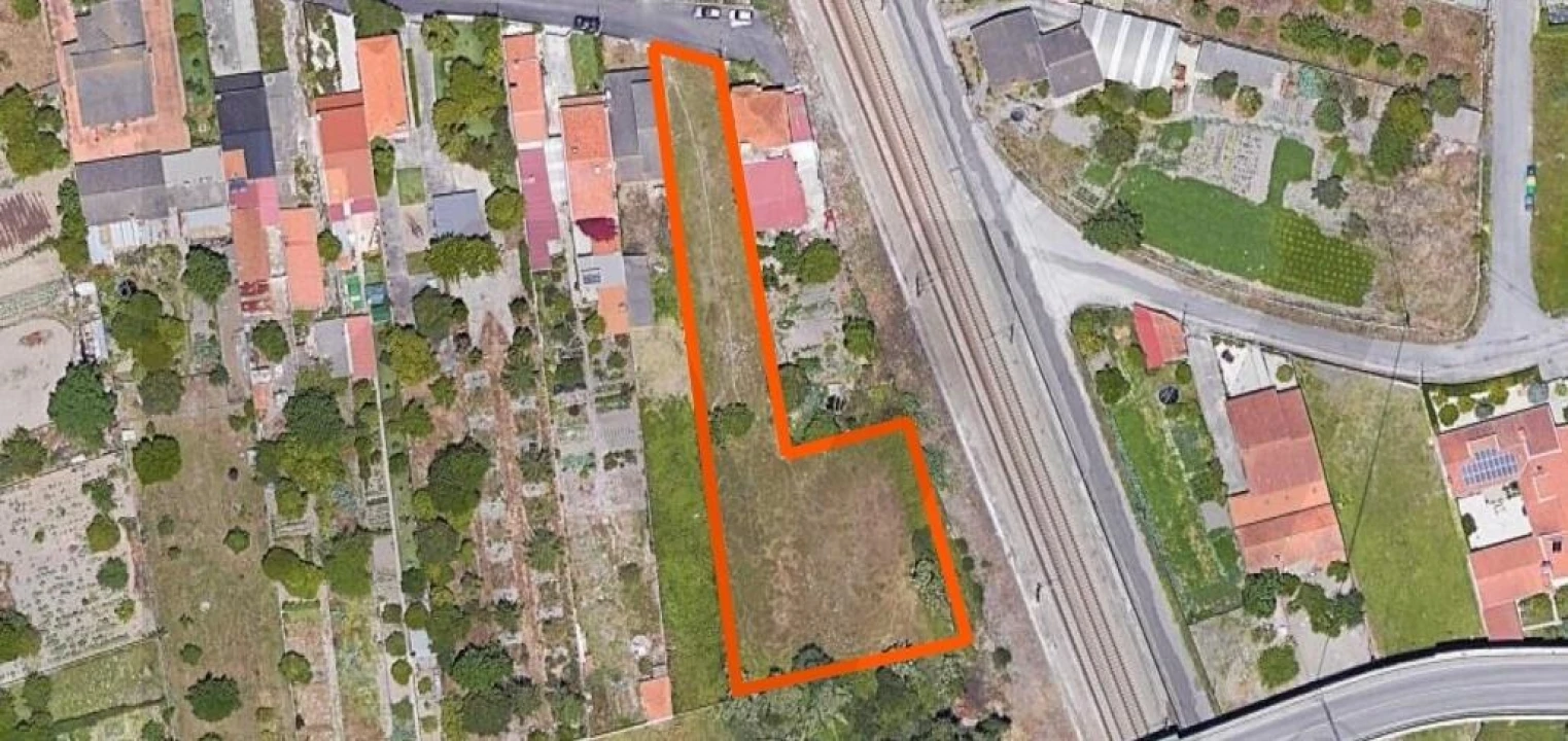 Terreno para Venda em Oliveirinha Foto 1