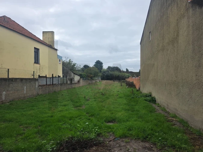 Terreno para Venda em Oliveirinha Foto 2