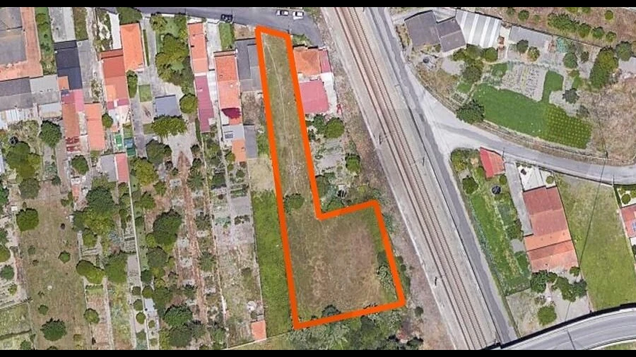 Terreno para Venda em Oliveirinha