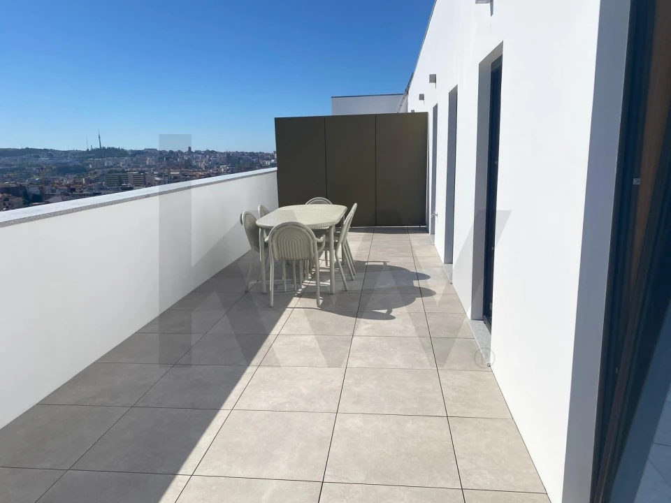 Apartamento T2 para Venda em Cedofeita, Santo Ildefonso, Sé, Miragaia, São Nicolau e Vitória Foto 2