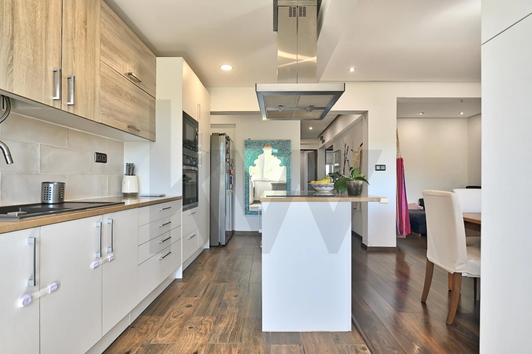Apartamento T2 para Venda em Loures Foto 6