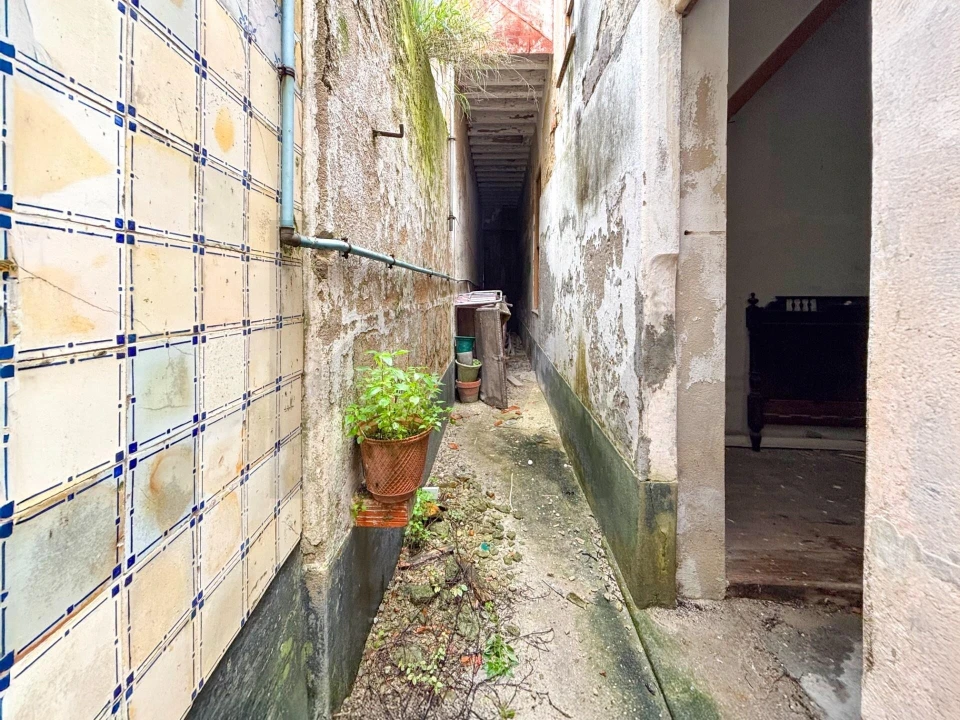 Moradia T2 para Venda em Requeixo, Nossa Senhora de Fátima e Nariz Foto 13