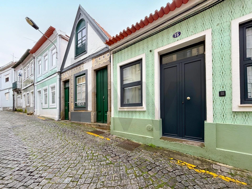 Moradia T2 para Venda em Requeixo, Nossa Senhora de Fátima e Nariz Foto 2