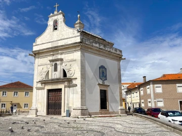 Moradia T2 para Venda em Requeixo, Nossa Senhora de Fátima e Nariz