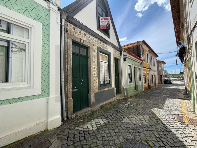 Moradia T2 para Venda em Requeixo, Nossa Senhora de Fátima e Nariz Foto 31