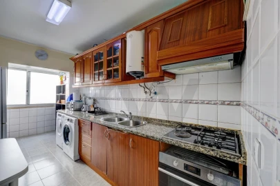 Apartamento T2 para Venda em Alverca do Ribatejo e Sobralinho