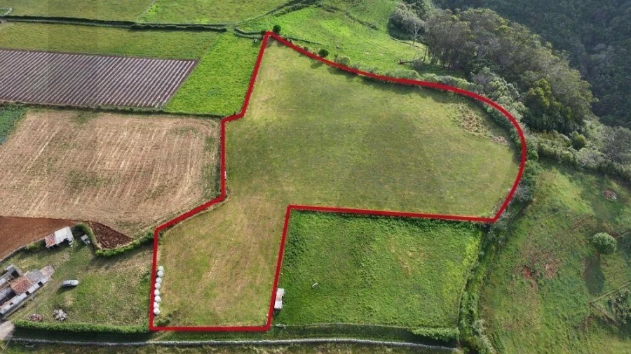 Terreno para Venda em Almagreira