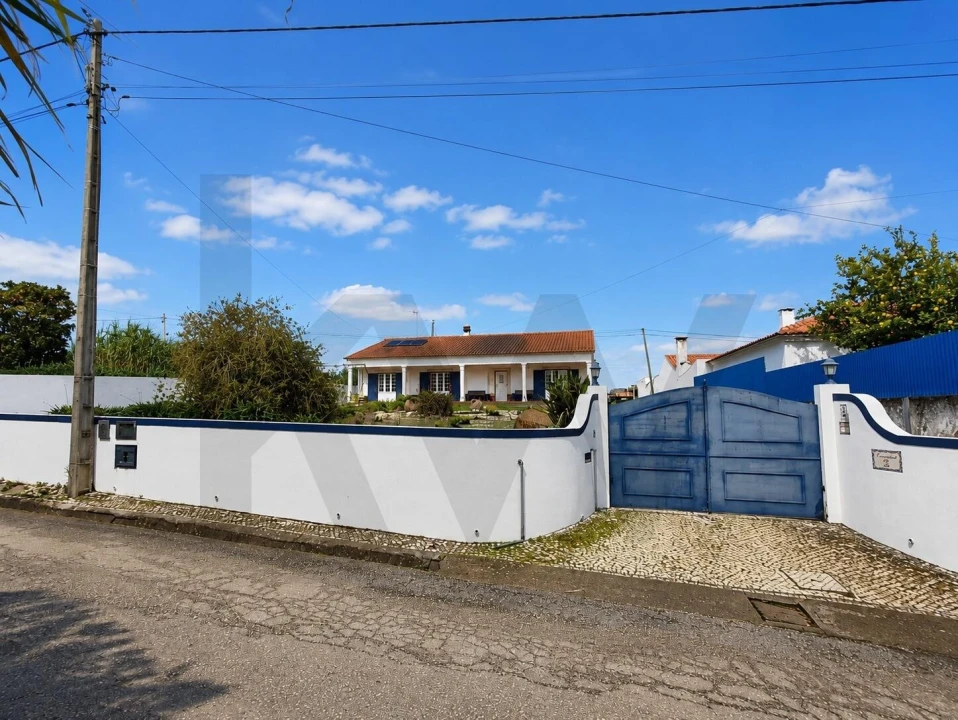 Moradia T3 para Venda em São Vicente do Paul e Vale de Figueira Foto 2