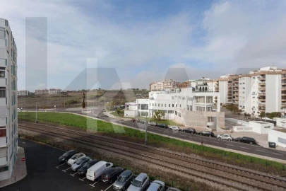 Apartamento T1 para Arrendamento em Oeiras e São Julião da Barra, Paço de Arcos e Caxias