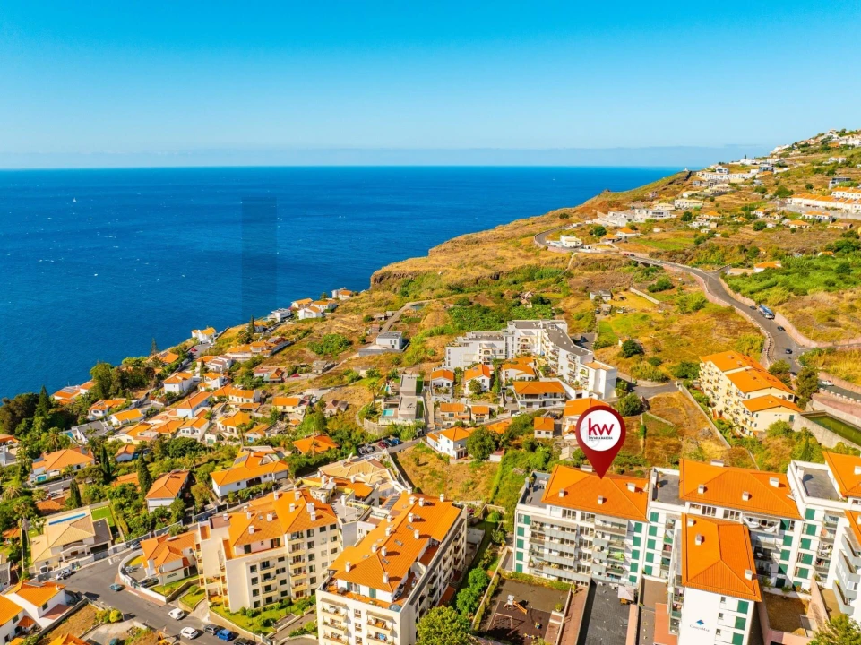 Apartamento T2 para Arrendamento em Caniço Foto 34