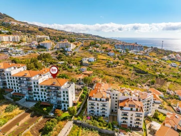 Apartamento T2 para Arrendamento em Caniço