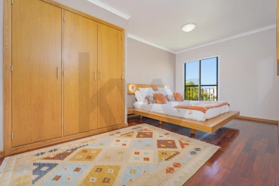 Apartamento T2 para Arrendamento em Caniço