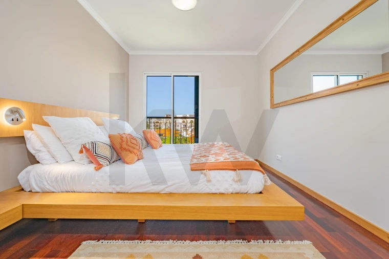 Apartamento T2 para Arrendamento em Caniço Foto 19