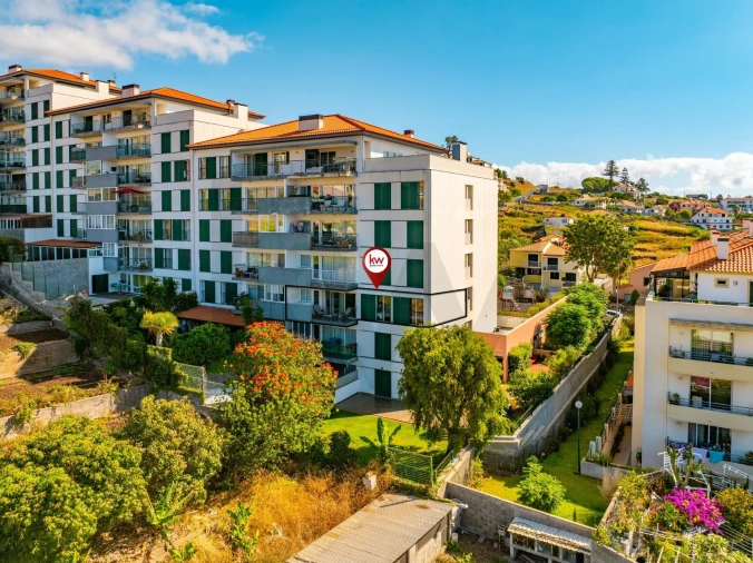 Apartamento T2 para Arrendamento em Caniço Foto 43