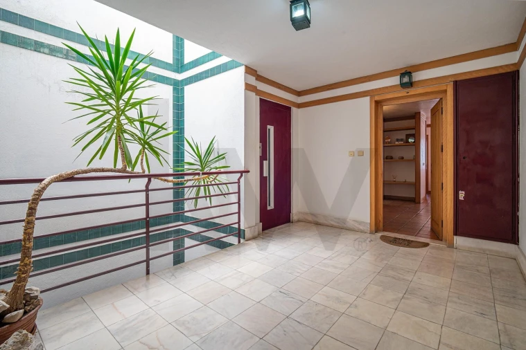 Apartamento T1 para Venda em Sesimbra (Santiago) Foto 22