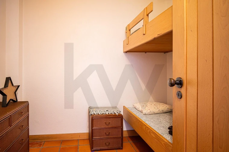 Apartamento T1 para Venda em Sesimbra (Santiago) Foto 13