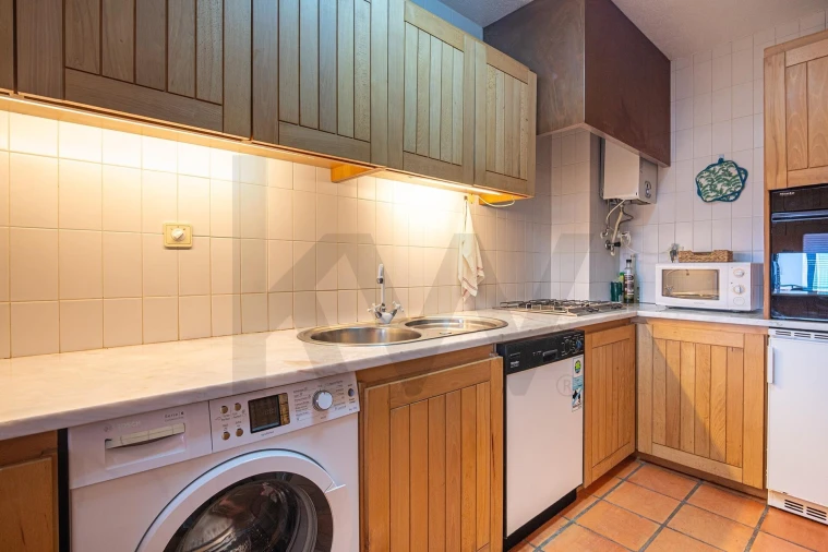 Apartamento T1 para Venda em Sesimbra (Santiago) Foto 4