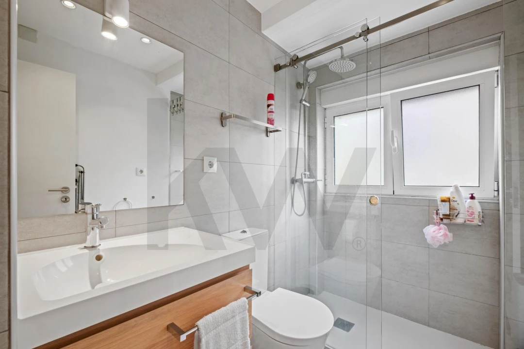 Apartamento T2 para Venda em Beato Foto 20