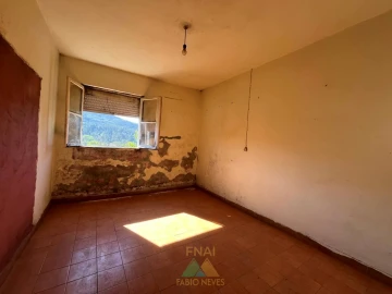 Moradia T3 para Venda em Rebordões (Santa Maria)