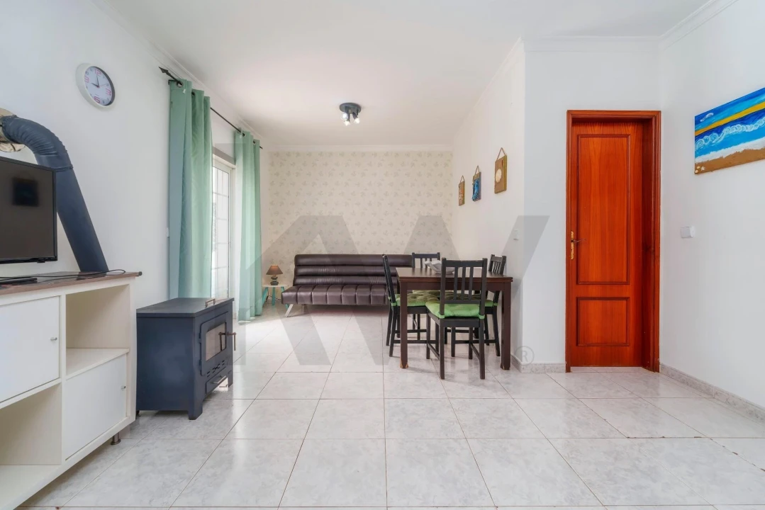 Apartamento para Venda em Monte Gordo Foto 13