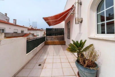 Apartamento para Venda em Monte Gordo