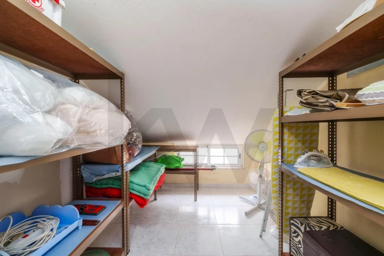 Apartamento para Venda em Monte Gordo Foto 26