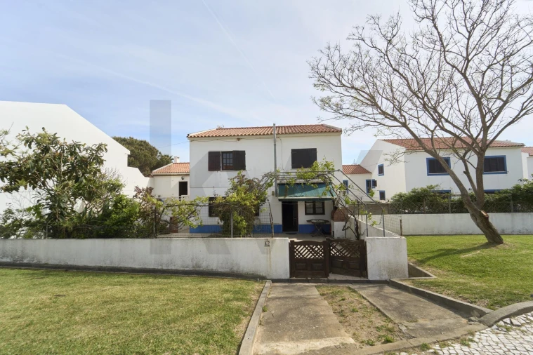 Moradia T4 para Venda em Porto Covo Foto 22