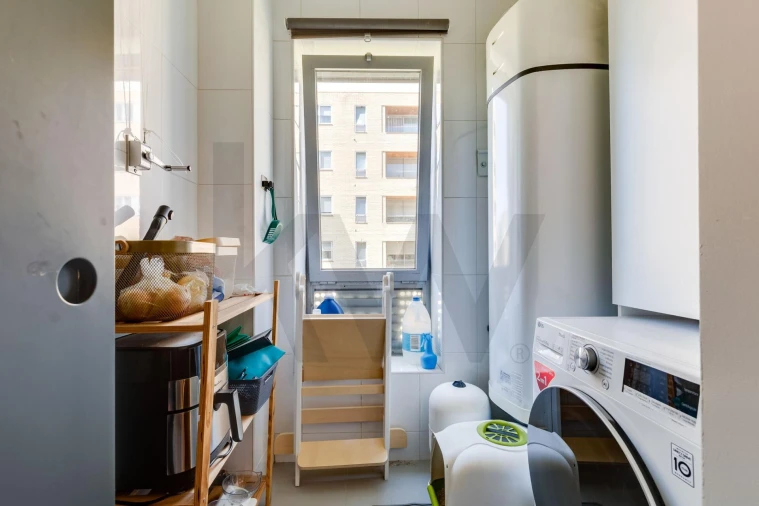 Apartamento T2 para Arrendamento em Ramalde Foto 12