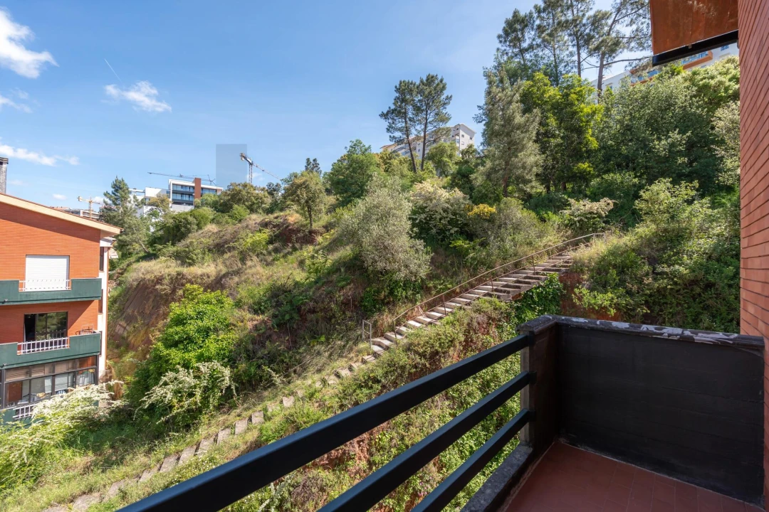 Apartamento T2 para Venda em Santo Antonio dos Olivais Foto 26