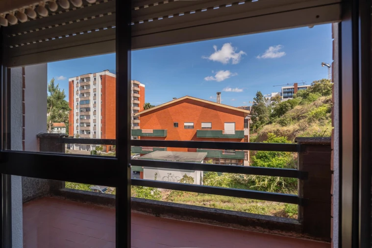 Apartamento T2 para Venda em Santo Antonio dos Olivais Foto 27