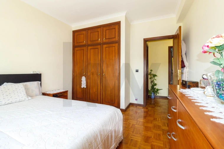 Apartamento T2 para Venda em Oliveira do Douro Foto 18