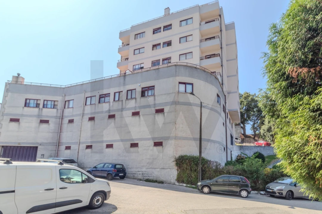 Apartamento T2 para Venda em Oliveira do Douro Foto 32