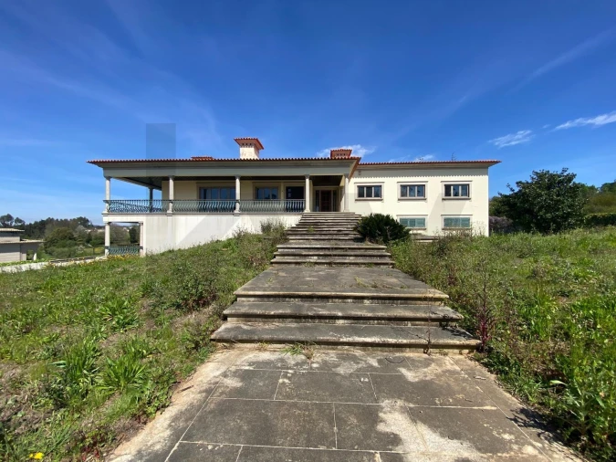 Moradia T7 para Venda em Bougado (São Martinho e Santiago) Foto 4