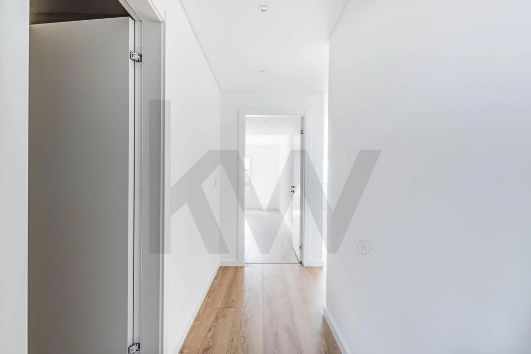 Apartamento T2 para Arrendamento em Lumiar Foto 22