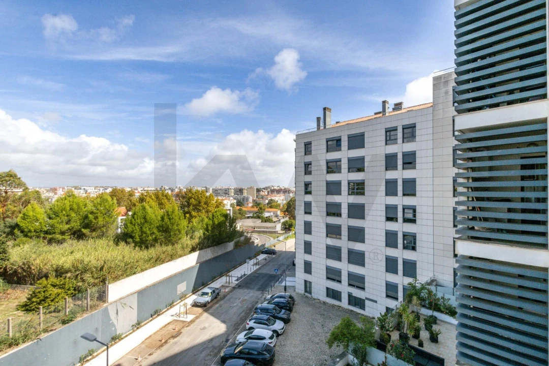 Apartamento T2 para Arrendamento em Lumiar Foto 20
