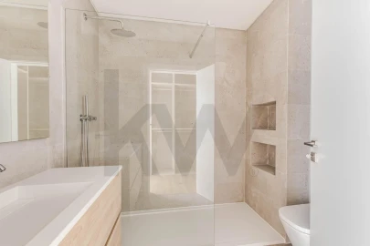 Apartamento T2 para Arrendamento em Lumiar