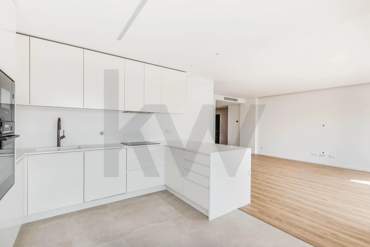 Apartamento T2 para Arrendamento em Lumiar Foto 6