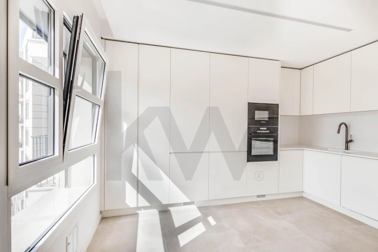 Apartamento T2 para Arrendamento em Lumiar Foto 5