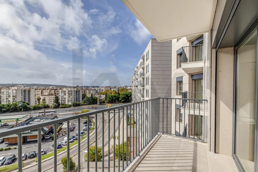 Apartamento T2 para Arrendamento em Lumiar Foto 8