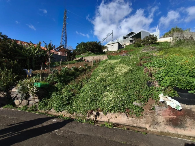 Terreno para Venda em Canhas Foto 11